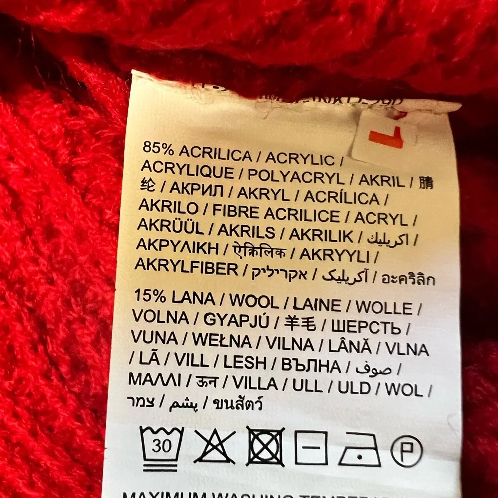 Piombo Red Cable Knit Crewneck Sweater - Picture 5 of 9